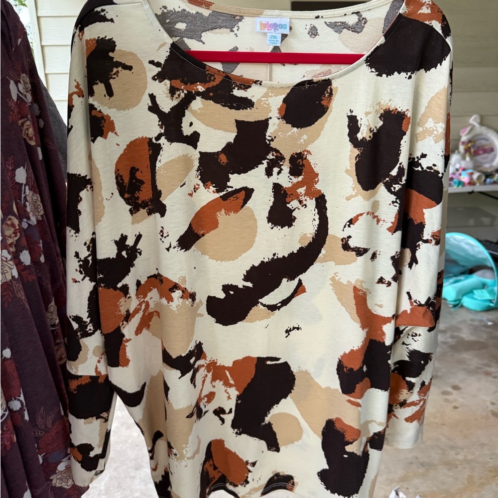 LuLaRoe Abstract Print Blouse - Black, Brown, Cream